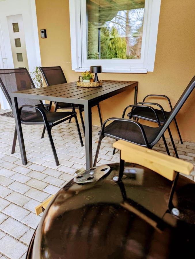 Ferienwohnung Jobst - Ruhig Mit Blick Ins Gruene Nittenau ภายนอก รูปภาพ