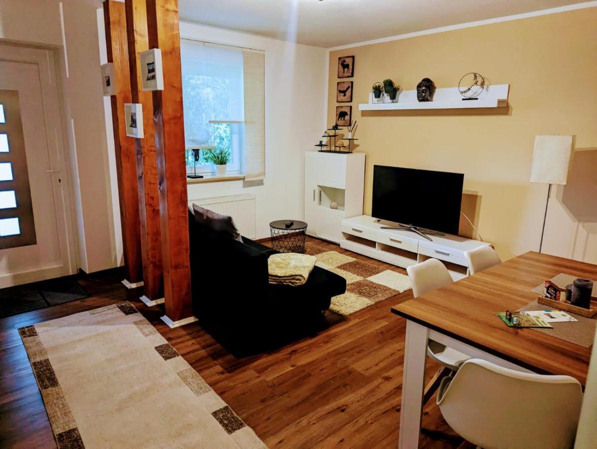 Ferienwohnung Jobst - Ruhig Mit Blick Ins Gruene Nittenau ภายนอก รูปภาพ
